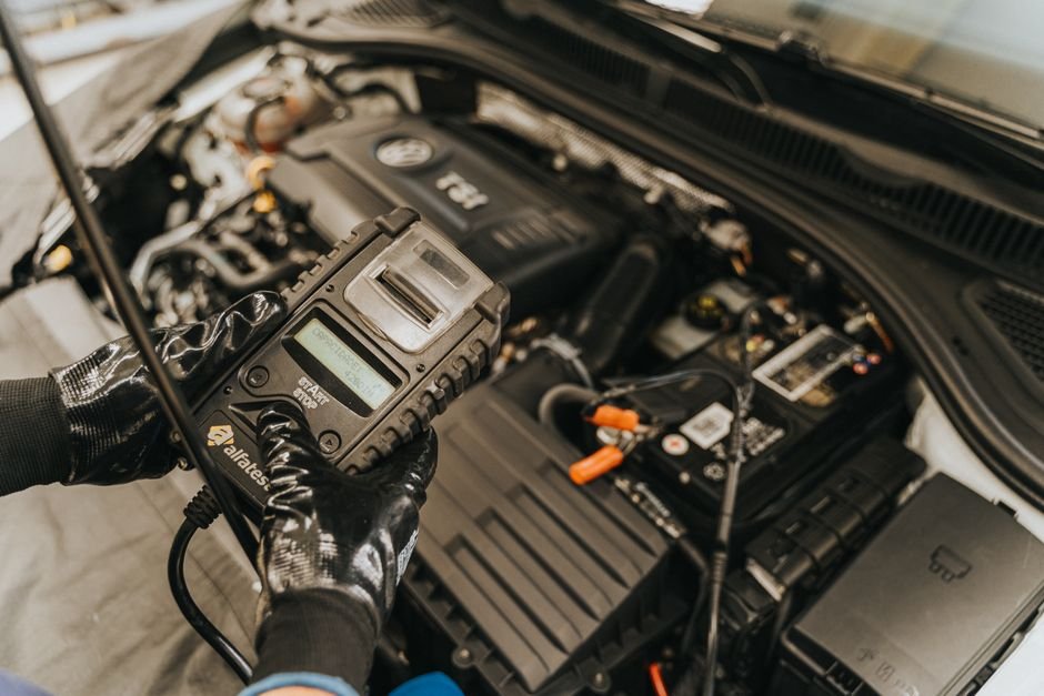 Alternator or Battery? A Step-by-Step Diagnostic Guide