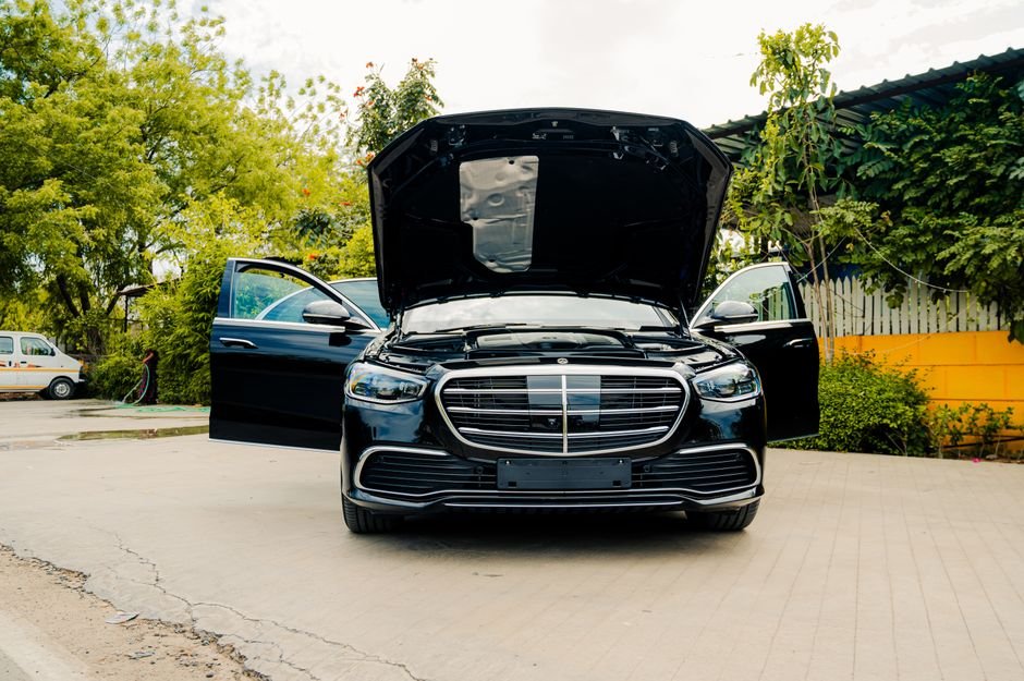 Maybach S-Class Discount Hits $35K: Buy Now or Wait?