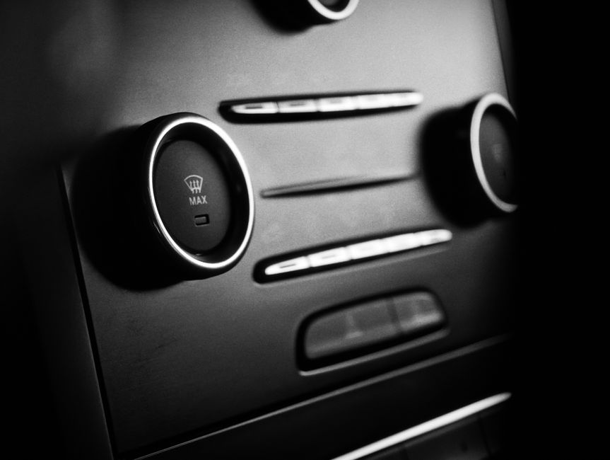 The Great Touchscreen Retreat: Why Buttons Are Making a Comeback in Your Car