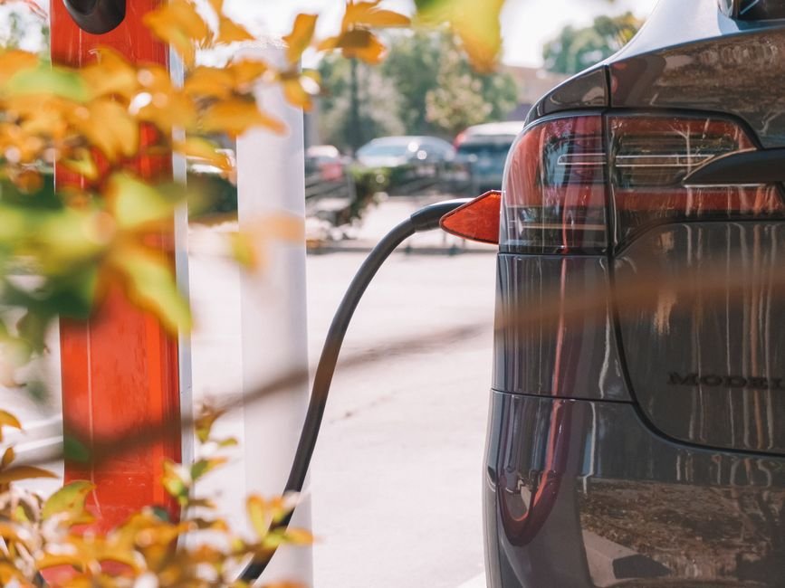 Colorado EV Tax Credit Fell to $750—Who Still Nets $12,250?