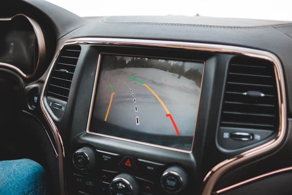GM Rearview Camera Recall Hits 306K SUVs: Still Buy One?