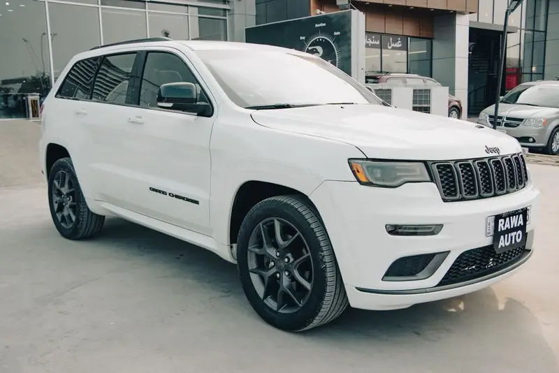 Jeep Cherokee Hybrid Financing Deal: Buy Now or Skip It?