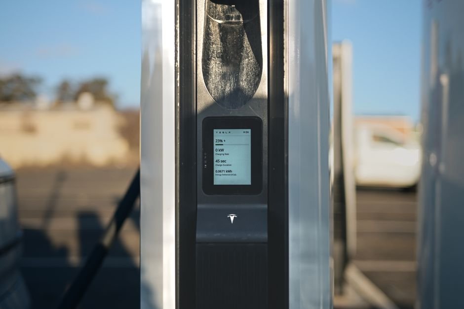 Maine EV Rebate Deadline Hits Sept 30: What to Buy Now