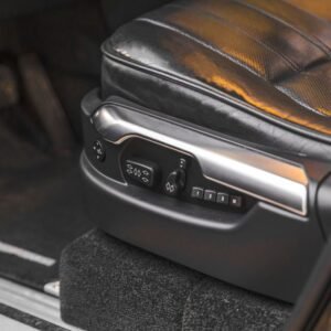Range Rover Electric: Worth $25K More Than Gas SE?