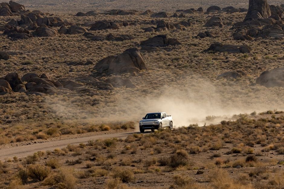 Rivian R1S Recall Hits 100,700 EVs: Still Worth Buying?