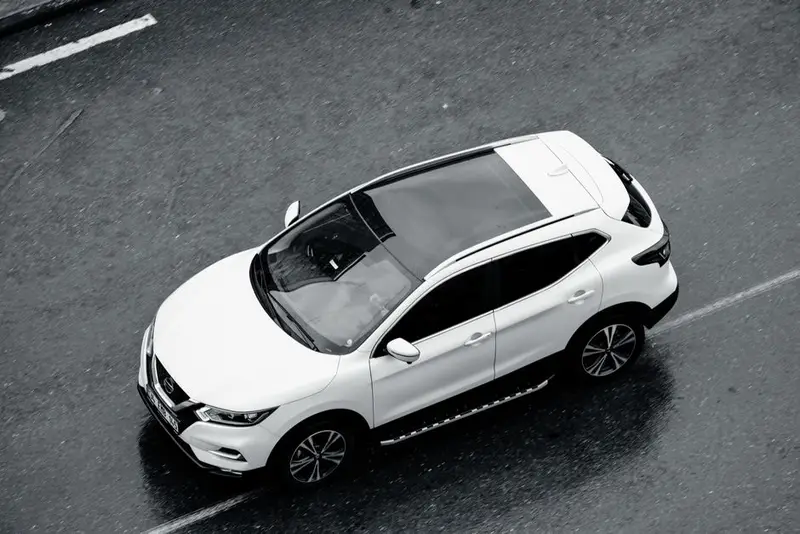 Rogue Hybrid vs Plug-In Hybrid: Why One Is Already Dead