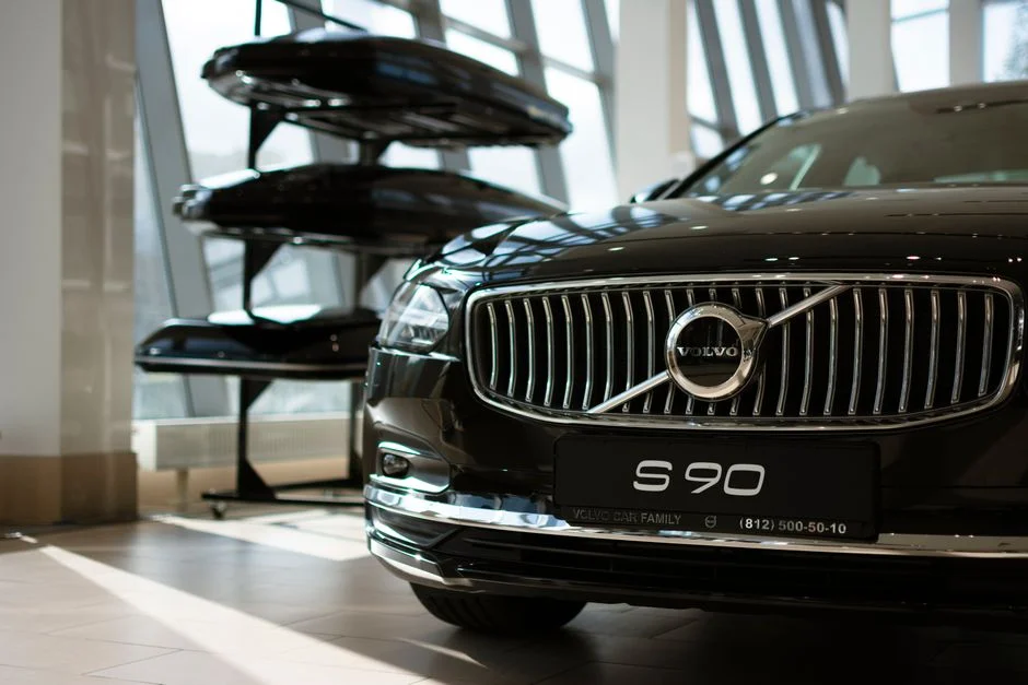 Volvo EX60 Delayed to 2027: Which EV Should You Buy Now?